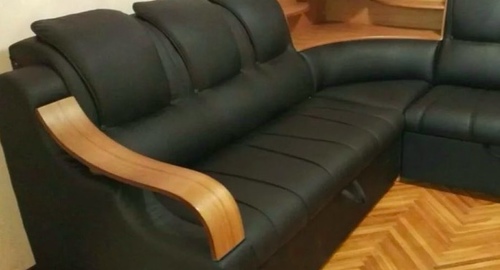 Перетяжка кожаного дивана. Новосибирск